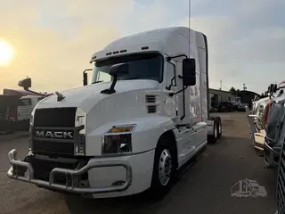 2020 MACK ANTHEM 64T
