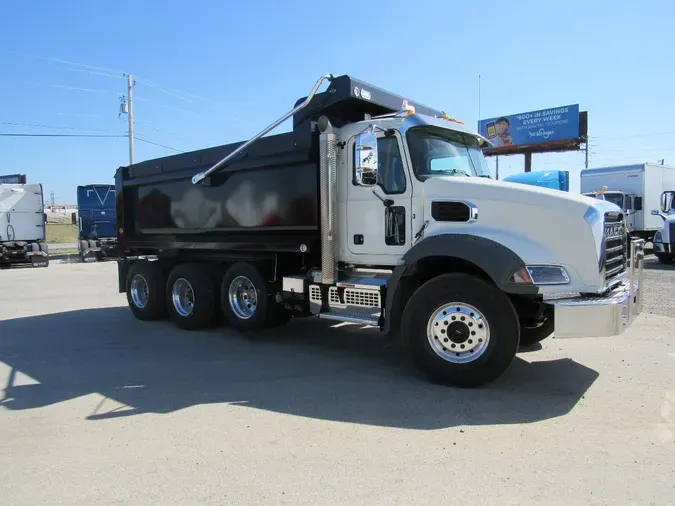 2025 MACK GR84B