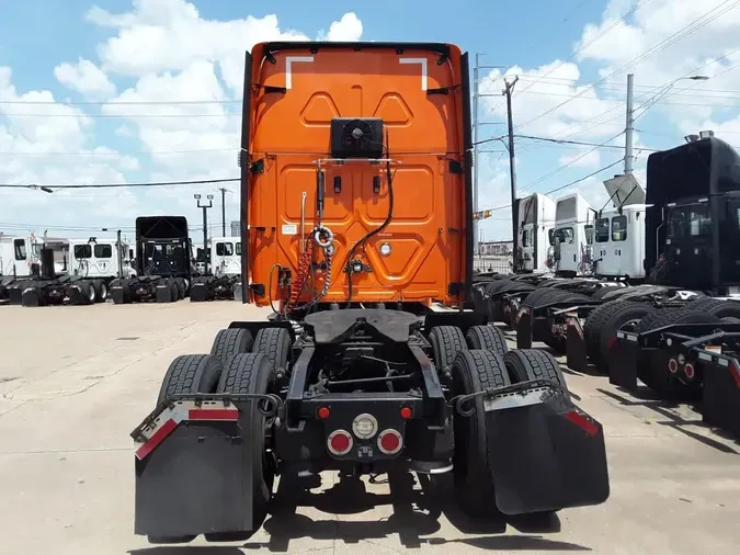 2019 FREIGHTLINER NEW CASCADIA PX12664