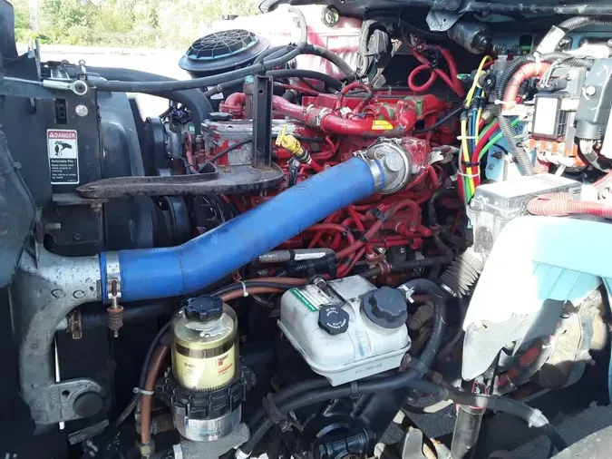 2019 FREIGHTLINER/MERCEDES M2 106