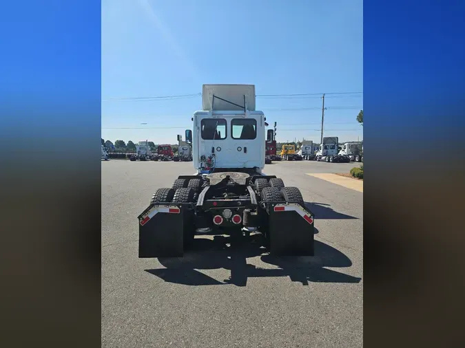 2018 FREIGHTLINER/MERCEDES CASCADIA 125