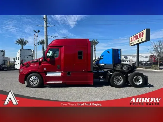 2019 FREIGHTLINER CA126