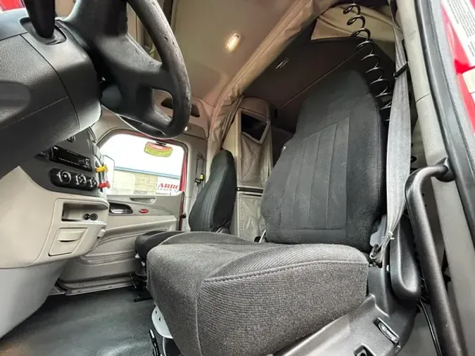 2019 PETERBILT 579