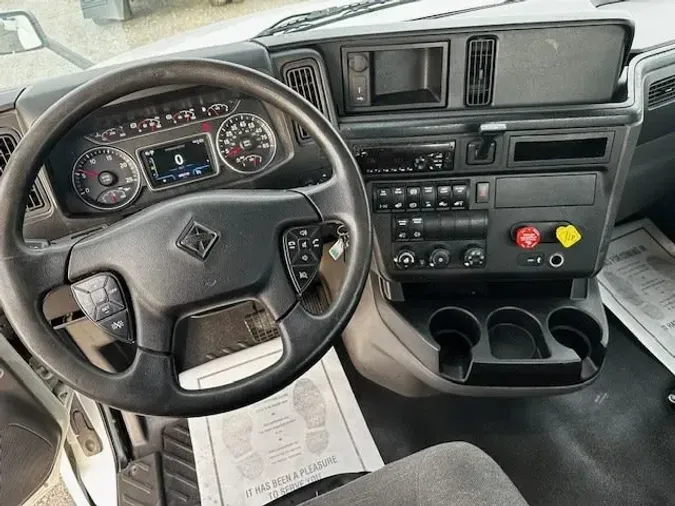 2018 NAVISTAR INTERNATIONAL LT625 DAYCAB T/A