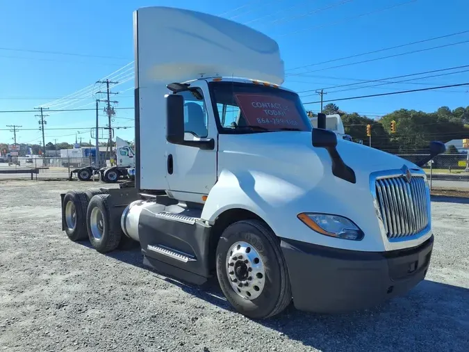 2020 NAVISTAR INTERNATIONAL LT625 DAYCAB T/A00b3f31f5a9b313f78a3813aeaae68dd