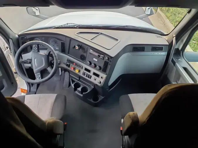 2019 FREIGHTLINER/MERCEDES CASCADIA