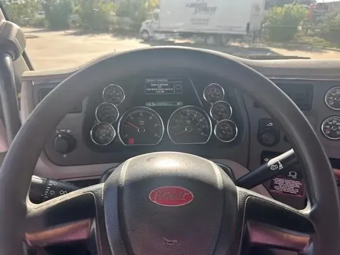 2020 Peterbilt 567