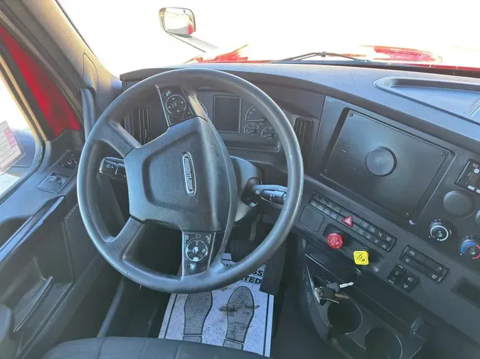 2023 FREIGHTLINER Cascadia 126