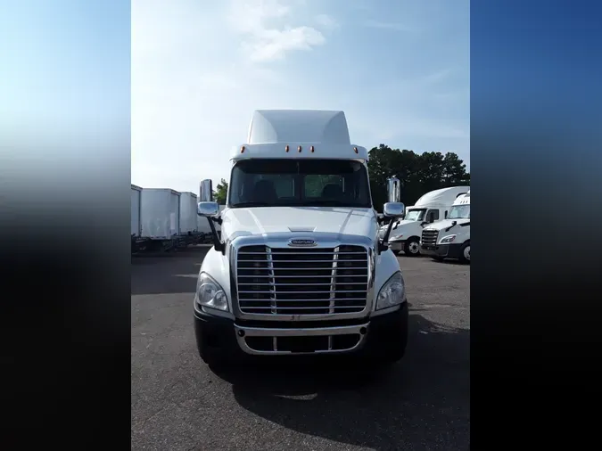 2017 FREIGHTLINER CASCADIA 125