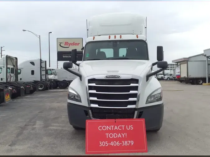 2019 FREIGHTLINER NEW CASCADIA PX12664