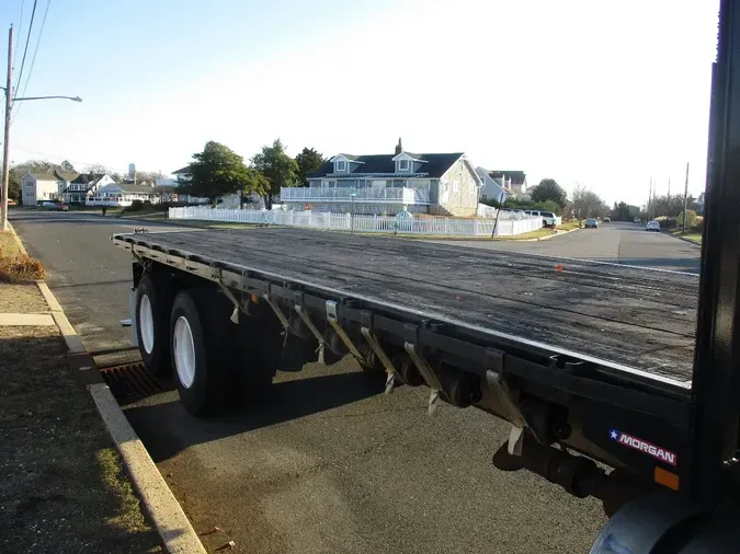 2013 INTERNATIONAL 4400 6 X 4