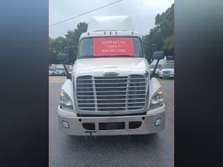 2018 FREIGHTLINER/MERCEDES CASCADIA 125