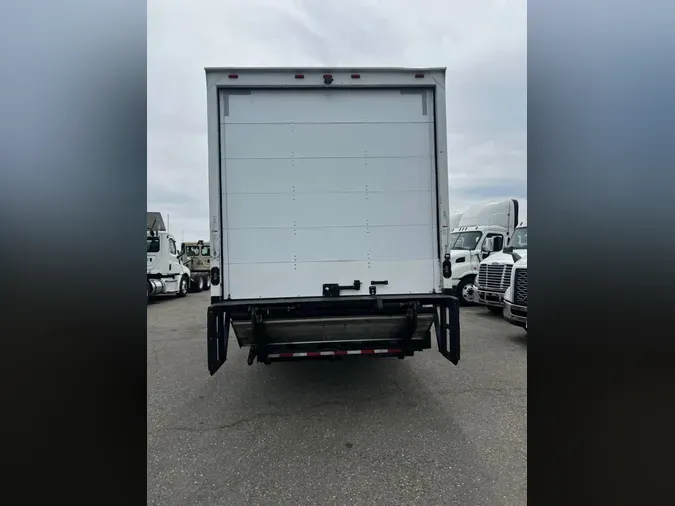 2019 FREIGHTLINER/MERCEDES M2 106