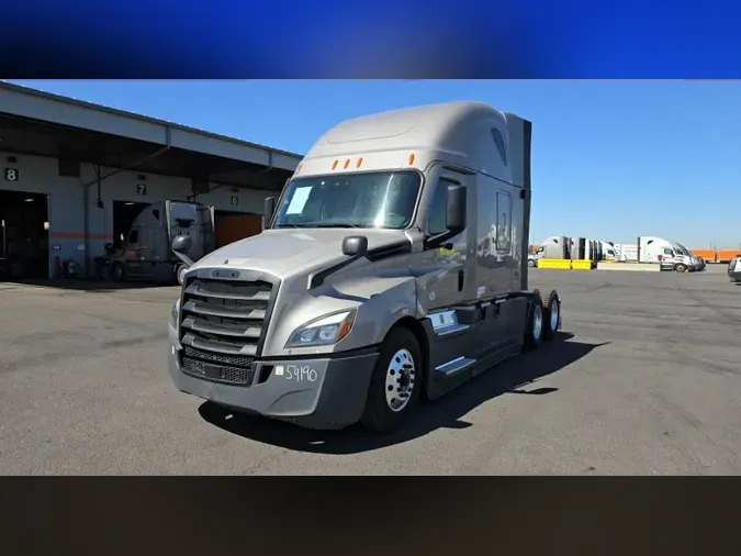 2023 Freightliner Cascadia