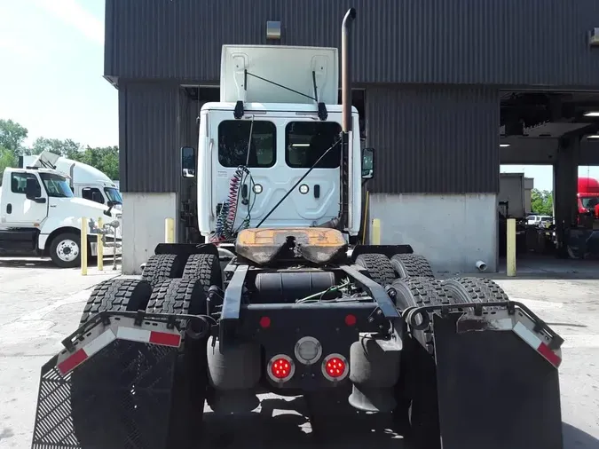 2019 FREIGHTLINER CASCADIA 125
