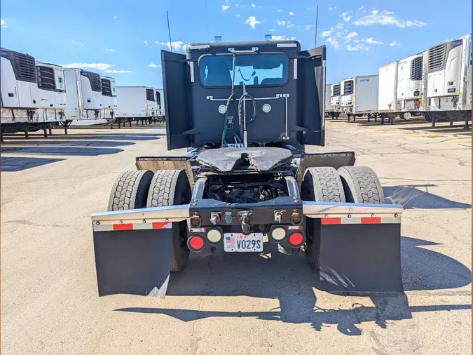 2018 PETERBILT 337