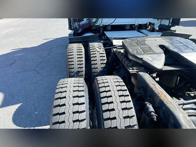 2022 Freightliner Cascadia 12600d2f87d898b2e58f30f93f4fce85e2d