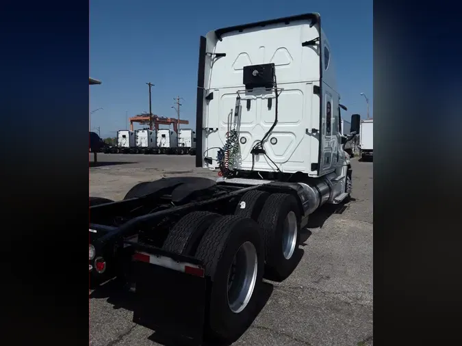 2019 FREIGHTLINER/MERCEDES CASCADIA 125