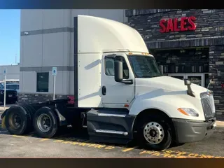 2022 INT LT625 6x4