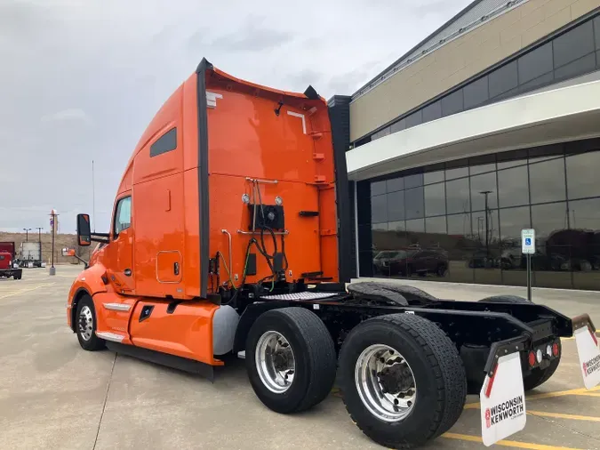 2020 Kenworth T680