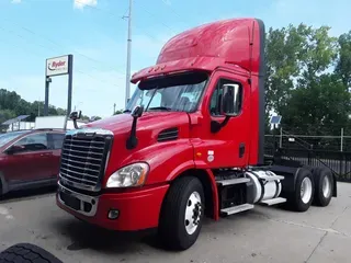 2020 FREIGHTLINER/MERCEDES CASCADIA 113