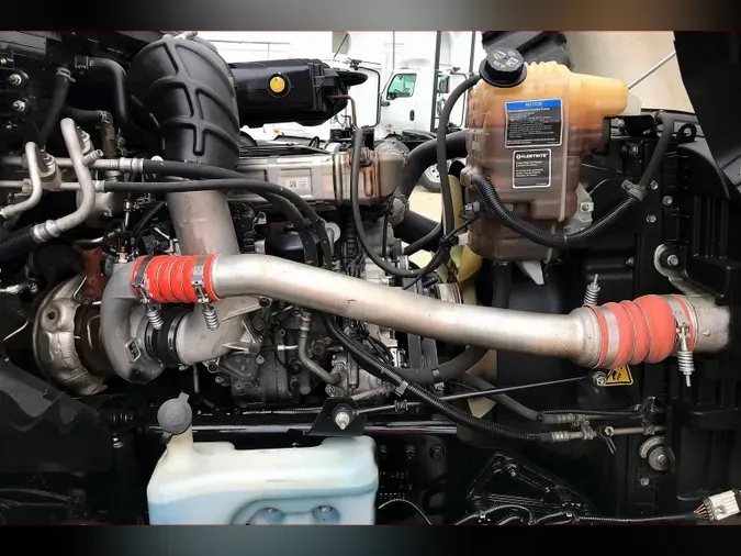 2022 INT LT625 6x4