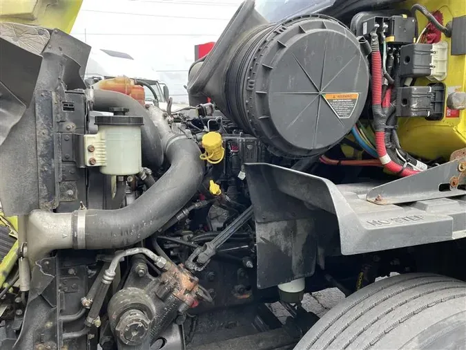 2020 INTERNATIONAL RH613