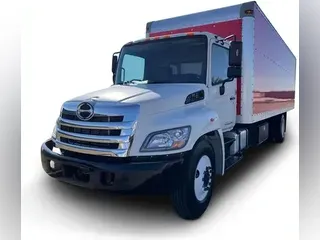 2013 Hino 268A