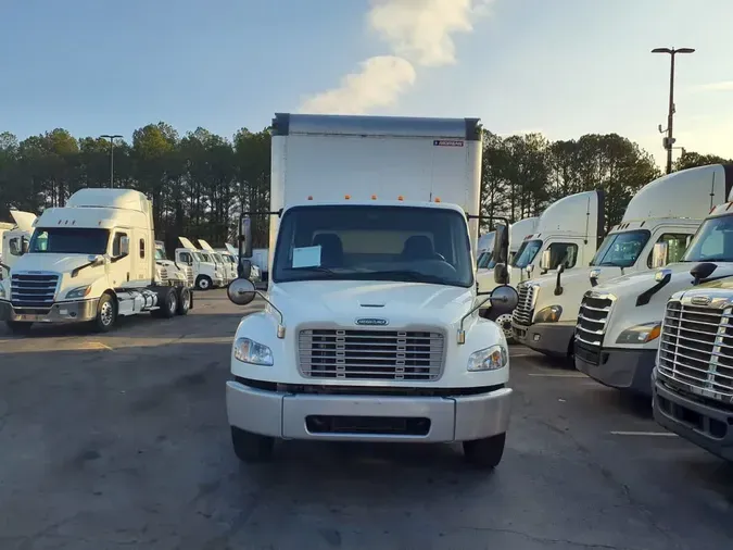 2022 FREIGHTLINER/MERCEDES M2 106