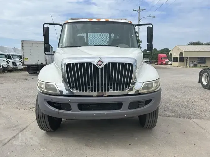 2013 INTERNATIONAL DURASTAR 4300