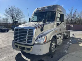 2015 FREIGHTLINER CASCADIA