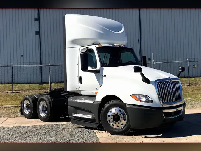 2021 INT LT625 6x400f0b69dc9a3903e1c3c90312f326be0