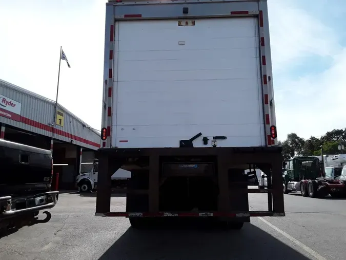 2019 FREIGHTLINER M2 106