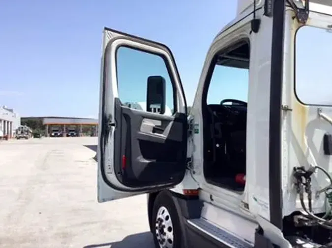 2019 Freightliner Cascadia