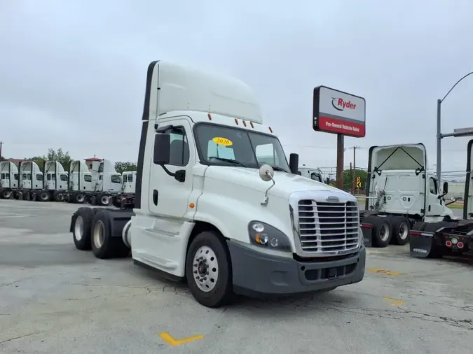 2020 FREIGHTLINER/MERCEDES CASCADIA 125