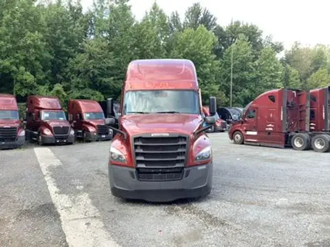 2023 Freightliner Cascadia