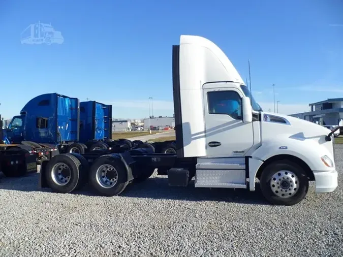 2023 KENWORTH T680