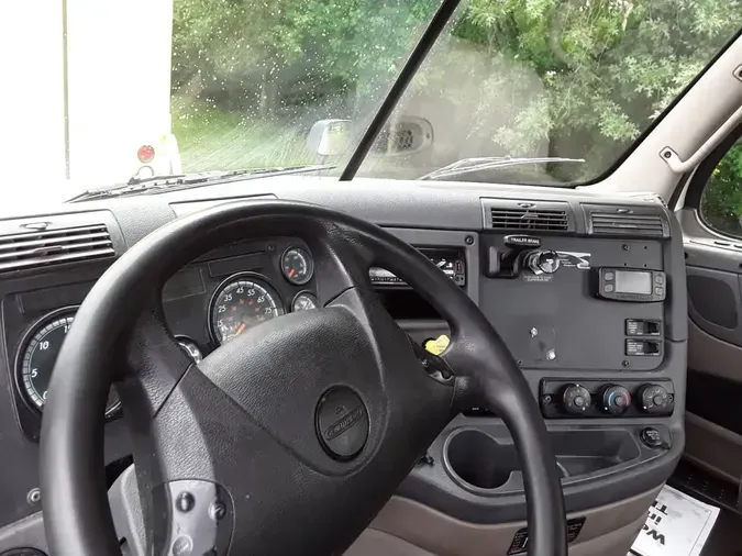 2019 FREIGHTLINER CASCADIA 125