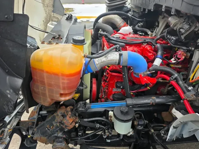 2019 NAVISTAR INTERNATIONAL MV607 (4X2)00ff5d4fba9196afc1db567d6306209a