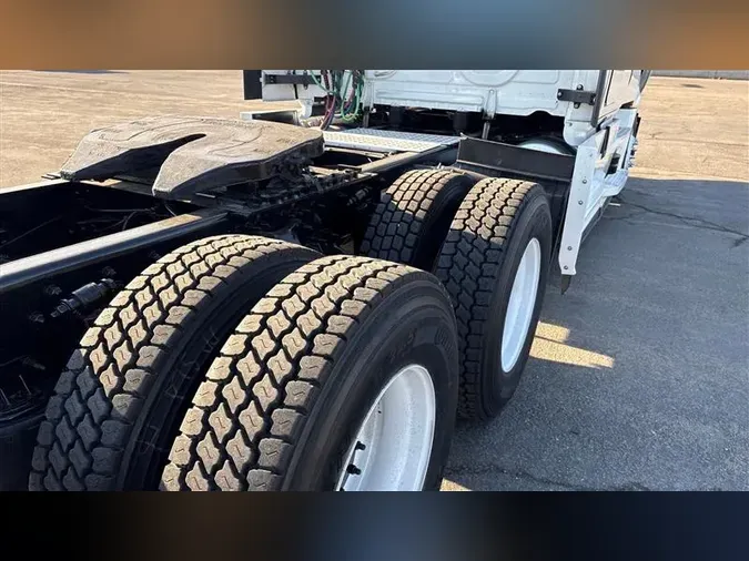 2022 FREIGHTLINER CA1260102352a28c7bb81a3e4b40ffbd077ec