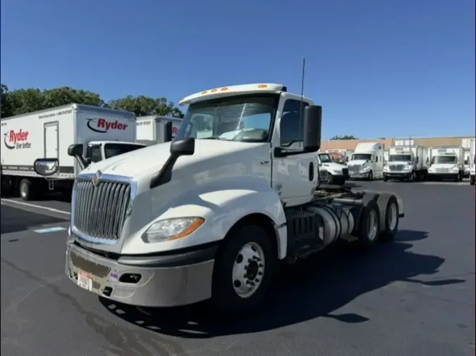 2019 NAVISTAR INTERNATIONAL LT625 DAYCAB T/A010423ee7fb33da11cd7e4c66d05bcb9