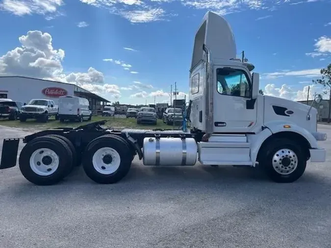 2020 Peterbilt 567