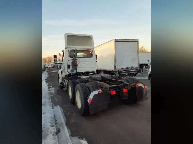 2019 NAVISTAR INTERNATIONAL LT625 DAYCAB T/A010743d998628006038cc490a8d65a77