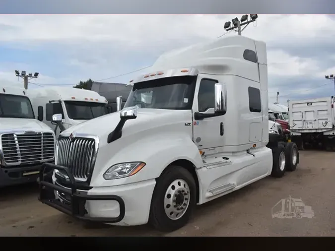 2019 INTERNATIONAL LT