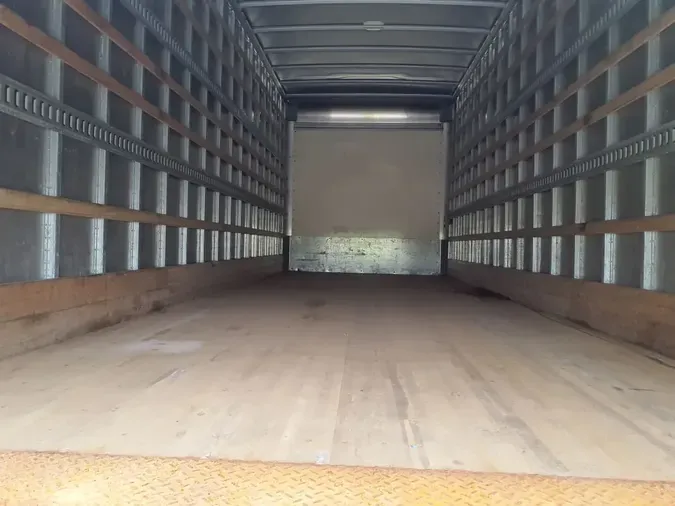 2022 FREIGHTLINER M2 106