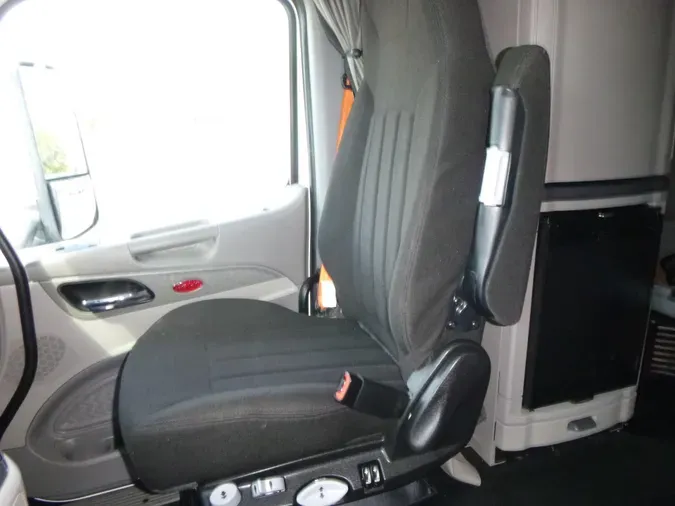 2021 Peterbilt 579