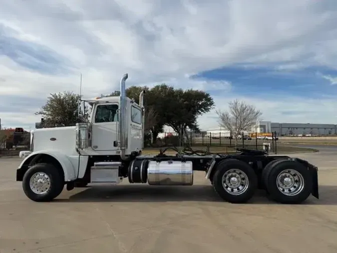 2020 Peterbilt 389010c7cf45314ec17bd4599af4112e43b