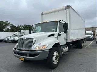 2020 NAVISTAR INTERNATIONAL MV607 (4X2)
