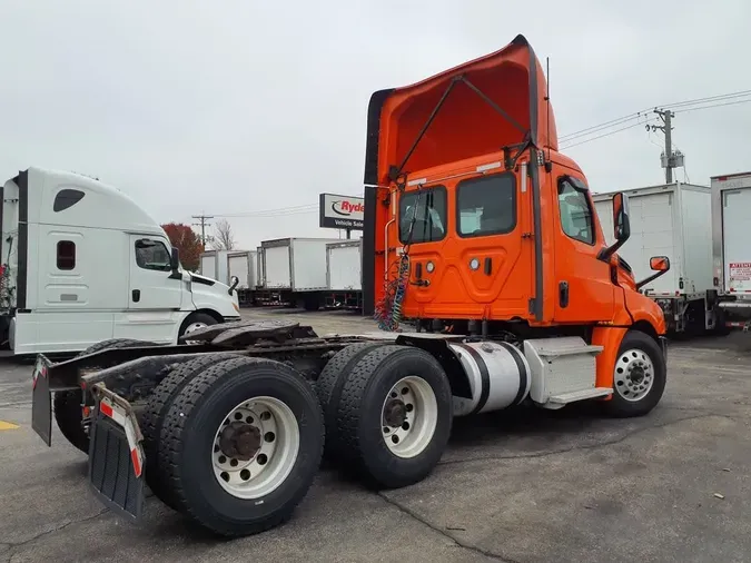 2019 FREIGHTLINER/MERCEDES NEW CASCADIA PX12664010dcacf3177ddc992094e470d6a4f22