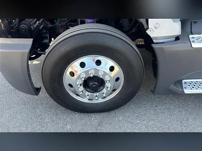 2022 INTERNATIONAL LT